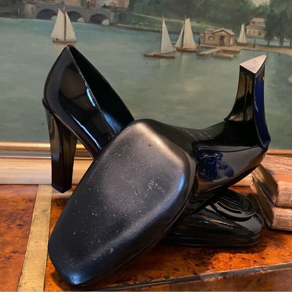 Ralph Lauren Spring ‘14 Tella Black Patent Leather Medallion Vamp Patform Pump - Picture 16 of 16